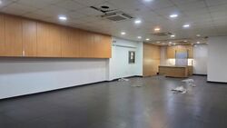T5 @ Tampines (D18), Factory #632855681